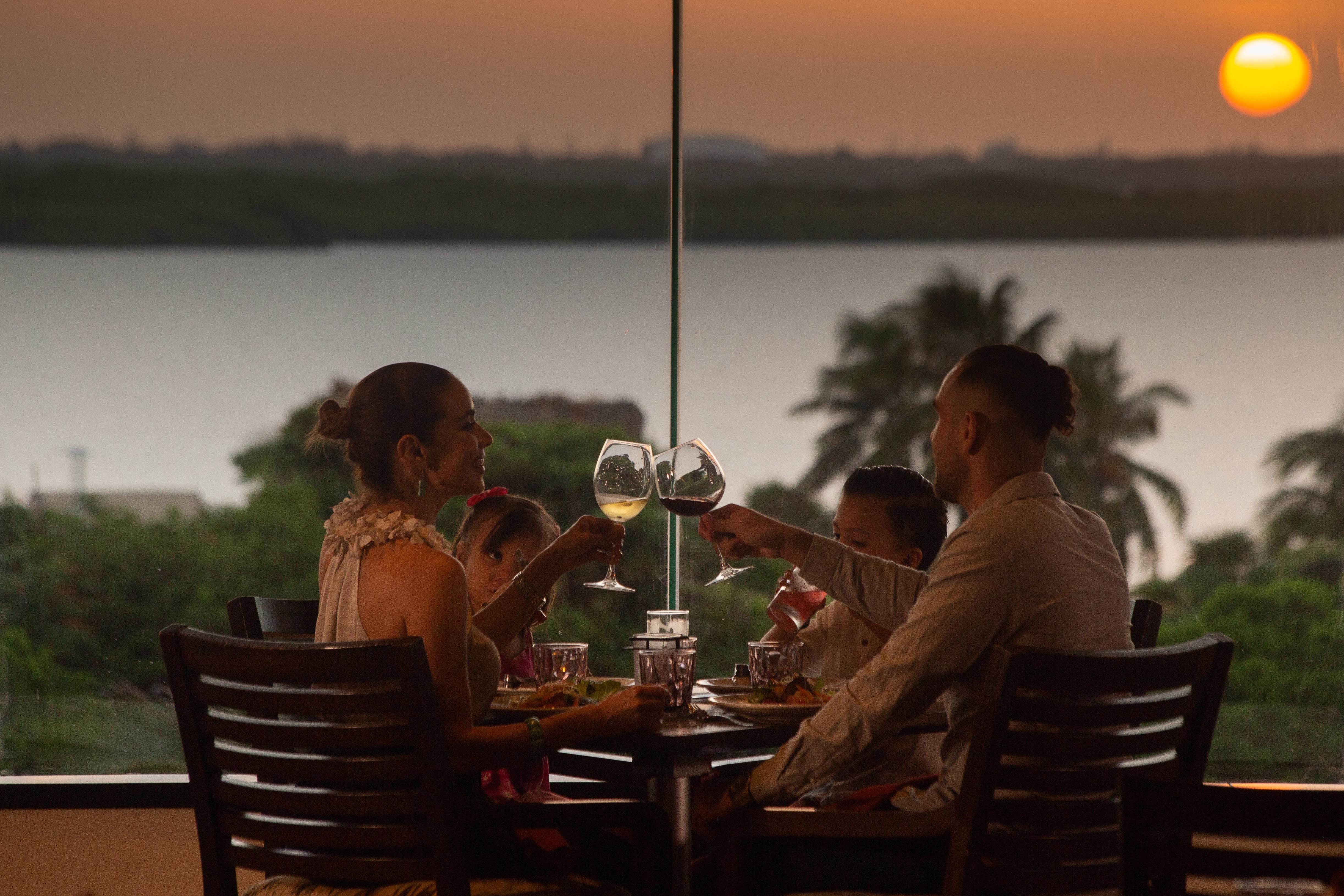 Wyndham Grand Cancun All Inclusive Resort & Villas 外观 照片